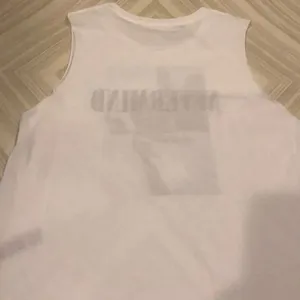 Chrldr “Nevermind” w. Palm Tree White Tank Top - Size S thumbnail 7