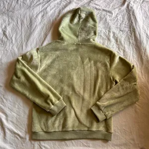 Free Haven hoodie size L  thumbnail 4
