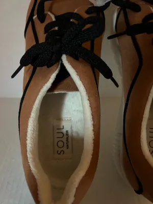Naturalizer Sneakers thumbnail 3