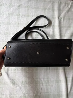 Furla Black Leather Top-Handle Satchel with Gold Hardware thumbnail 9