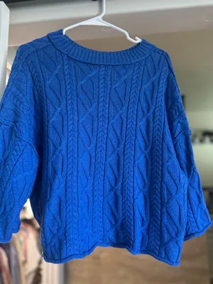 Women's Cable Knit Sweater thumbnail 1