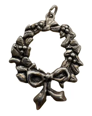 Vintage 925 Sterling Silver Christmas Wreath Holly Berry Charm Pendant 3.94g thumbnail 1