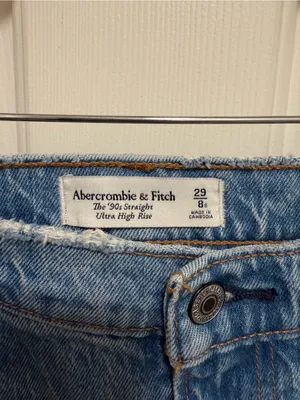 ABERCROMBIE & FITCH The '90s Straight Ultra High Rise Jeans Curve love Size 8S thumbnail 3