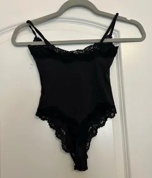 Skims Fits Everybody Corded Lace Bodysuit thumbnail 4