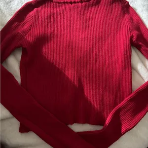 Timing Red Ribbed Knit Blouse thumbnail 3