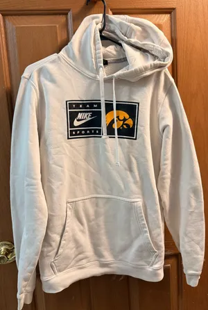Nike iowa sweatshirt  thumbnail 1