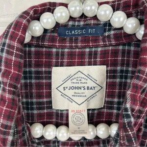 St. John’s Bay Red Plaid Classic Fit Flannel Shirt Size M Unisex thumbnail 4