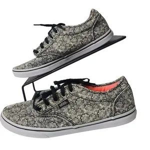 Vans Sneakers Paisley Floral Lace Print Low Top 8.5 Black Tan Streetwear Boho thumbnail 1
