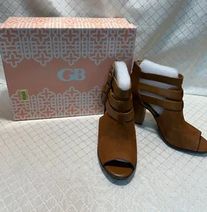 Gianni Bini Peep Toe tan leather Heel Booties with Ankle Buckle: Size 7.5 thumbnail 1