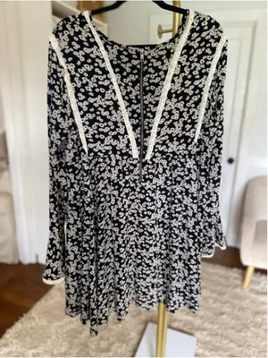 Free People Floral Mini Dress Black White Boho Cottagecore Bell Sleeve Festival‎ thumbnail 3