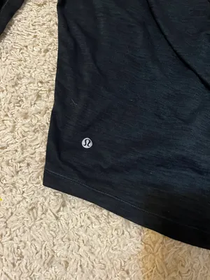 Lululemon Open Back Long Sleeve Top Size Medium thumbnail 4