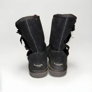 Koolaburra by UGG Victoria Short Black Suede Bow Boots‎ 1015874 Womens 10 thumbnail 4
