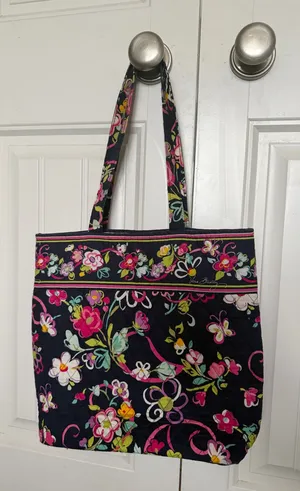 Vera Bradley Tote Quilted thumbnail 1