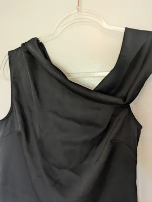 Heartloom Emmalina Satin Top Off The Shoulder Black XS thumbnail 3