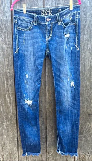 Buckle Black Women's Distressed Skinny Jeans Crop Ankle Frayed Raw Edge 27 thumbnail 1
