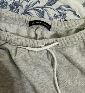 Brandy Melville Sweatpants thumbnail 2