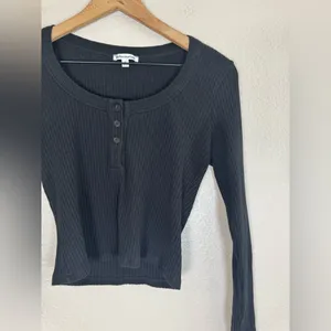 Reformation Billie Knit Top Ribbed Cropped Black Long Sleeve Medium $98 thumbnail 10