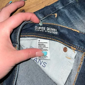 american eagle jeans thumbnail 3