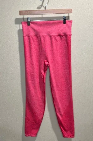 Pink Victoria’s Secret size large seamless leggings thumbnail 4