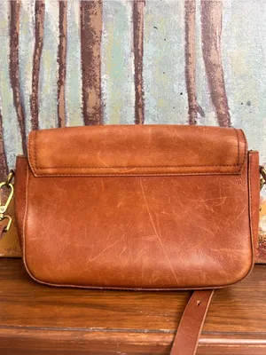 Madewell Transport Flap Shoulder Bag English Saddle leather crossbody thumbnail 3