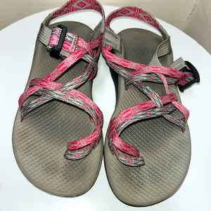 Chacos WOMENS size 7 pink and grey thumbnail 3
