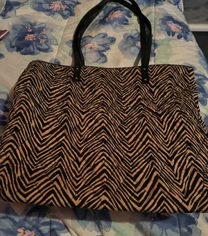 Vera Bradley Purse Shoulder thumbnail 1
