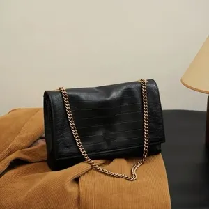 Convertible Crossbody Bag with Reversible Design -‎ Magnetic Closure 11*6.9 Inch thumbnail 2