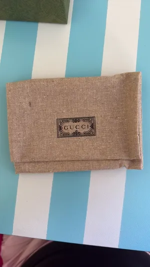 Gucci wallet thumbnail 2