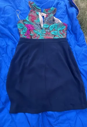 Harlyn Floral Embroidered Halter Keyhole Cocktail Dress with Tulip Wrap Skirt thumbnail 8
