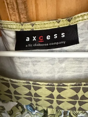 Axcess by Liz Claiborne Olive,Blue and Cream Abstract Sleeveless Tank Size Large thumbnail 2