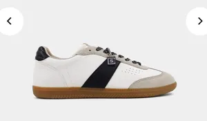 Sneakers Size 8.5 thumbnail 3