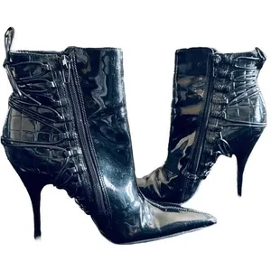 Carlos‎ Santana Black Ankle Boots Pointed Toe Stiletto Heel Patent Lace-Up Croc thumbnail 7