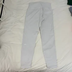 Alo yoga leggings thumbnail 4