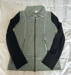 Lululemon Daily Yoga Mint Moment Jacket Sz 6‎ Full Zip Black Green Stripe Preppy thumbnail 1