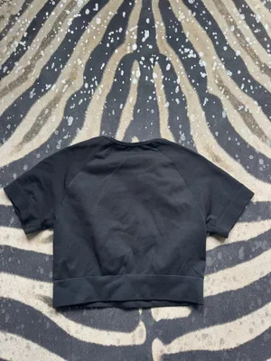 Black Athletic Fitted Top Size M thumbnail 2