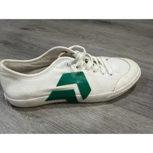 CLEAR Canvas Low Top Sneakers White Green Women's Size 8 Casual Lace Up Shoes thumbnail 9