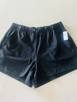Old Navy PowerSoft High-Rise Athletic Shorts Black NWT thumbnail 4