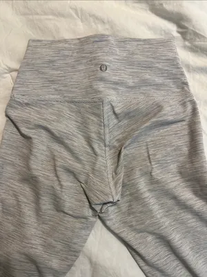 Lululemon Wunder Under High Rise Luxtreme leggings thumbnail 3