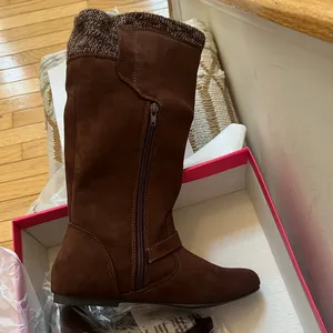 Shoe dazzle Brown Boots size 7 NWT thumbnail 2