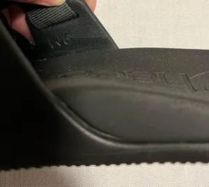 chaco z slide thumbnail 2
