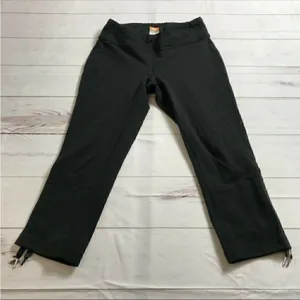 Lucy Black Powermax Hatha Collection Capri Legging Black thumbnail 2