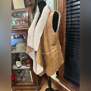 Forever 21 Faux Sherpa Long Vest Brown and White Large thumbnail 5