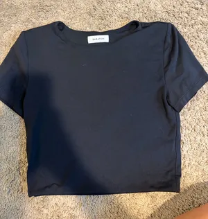Aritzia Babaton Top thumbnail 1