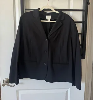 H&M Black Blazer thumbnail 1