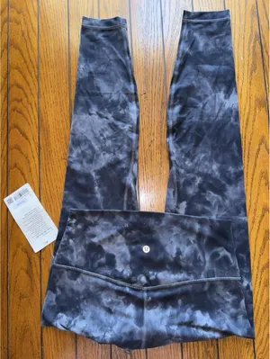 Lululemon Align High Rise 28” Diamond Dye Grey Size 8 NWT thumbnail 1