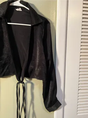 Cotton On Women’s Size Small Tie Front Blouse Long Sleeve Cropped Collar Satin thumbnail 3