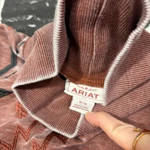 Ariat Women's Sweatshirt Turtleneck Maroon Aztec Native Western Sz M Biker Boho thumbnail 7