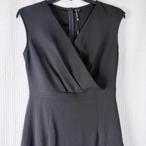 Black Sleeveless Wrap Midi‎ Dress Ruffle Hem Size L Feminine Party Formal Chic thumbnail 5
