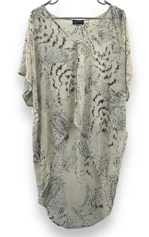 ASTR The Label Cream & Black Animal Print High Low‎ Shear Tunic Top Size S thumbnail 1