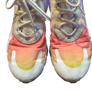 Nike Air Max‎ 270 React Shoes Womens Size 8.5 Multicolor Ombre CU2995-911 thumbnail 2